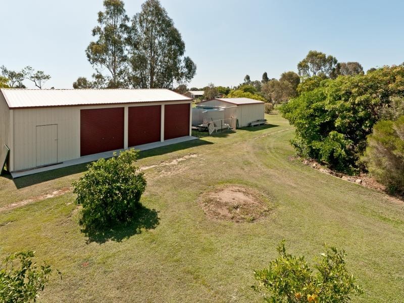 36-38 Roland Ct, Peak Crossing QLD 4306