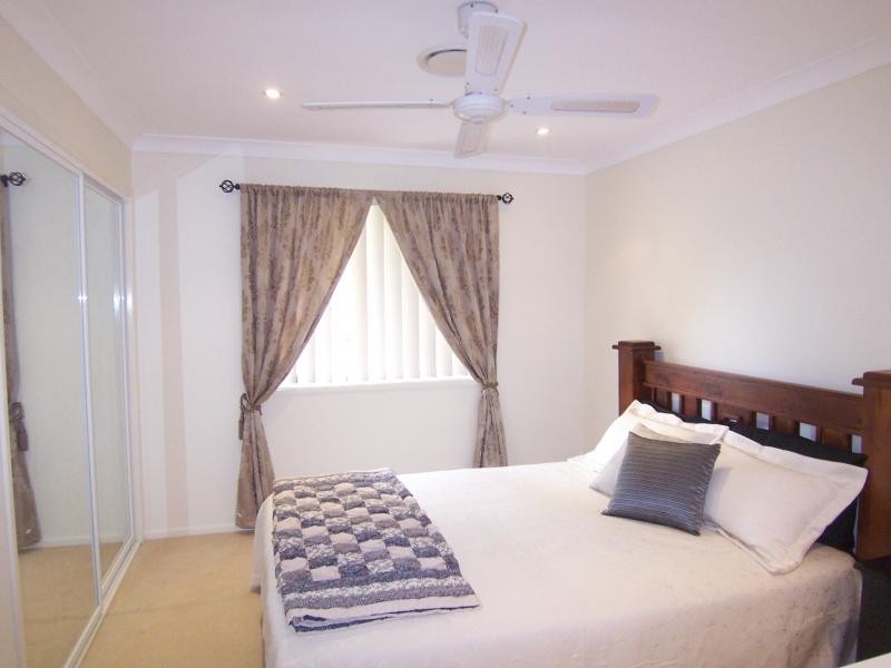 36-38 Roland Ct, Peak Crossing QLD 4306