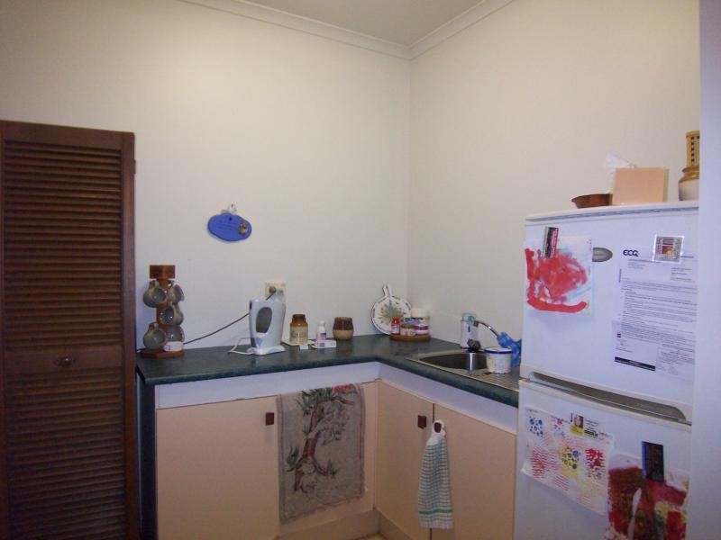 57 Flame Tree Ct, Walloon QLD 4306