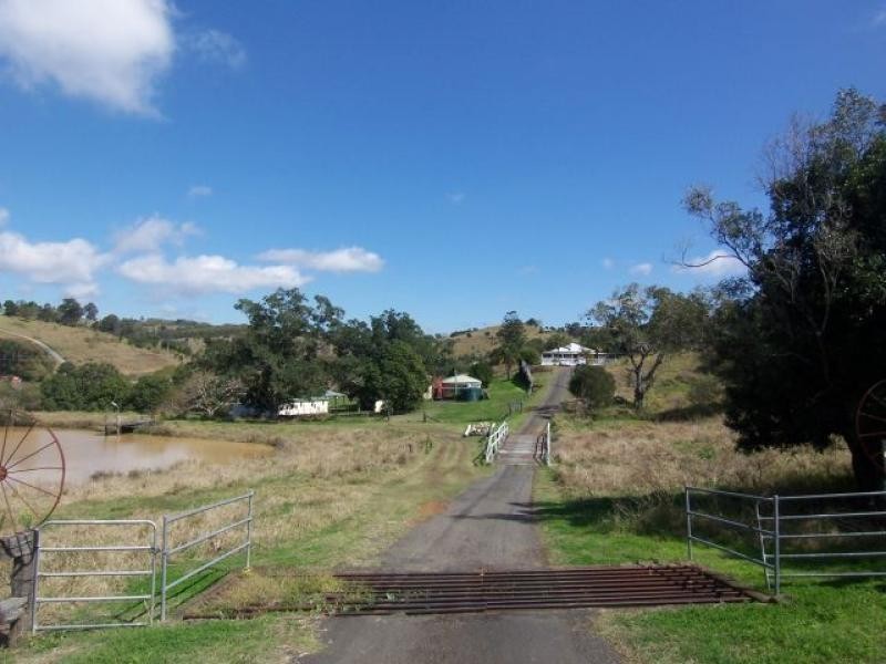 16 Piepers Rd, Marburg QLD 4346