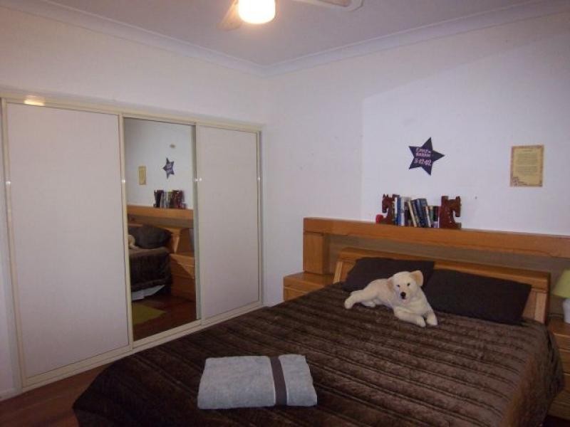 16 Piepers Rd, Marburg QLD 4346