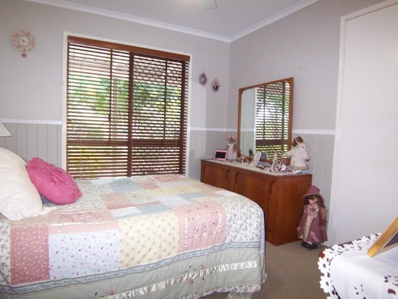 29 Flame Tree Court, Walloon QLD 4306