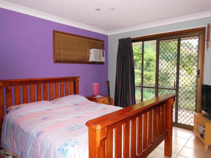 20 Taylors Rd, Walloon QLD 4306