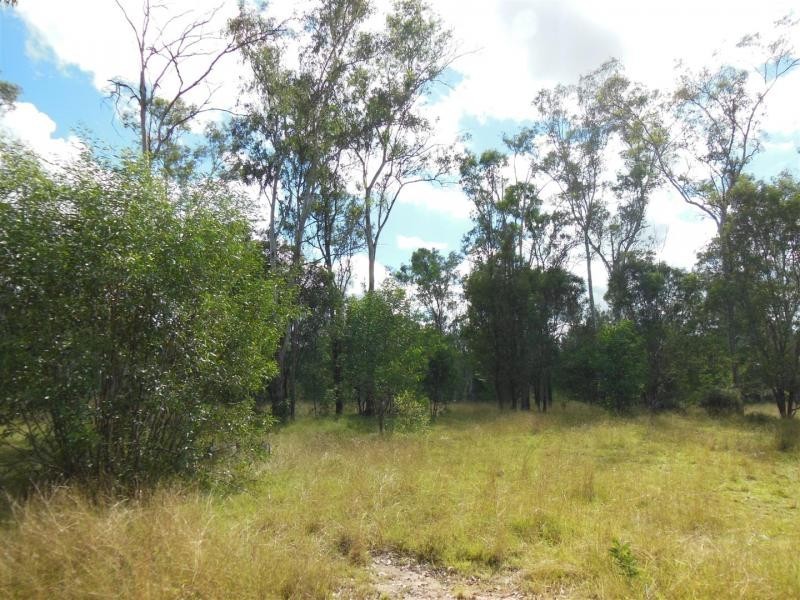 21 Taylors Rd, Walloon QLD 4306