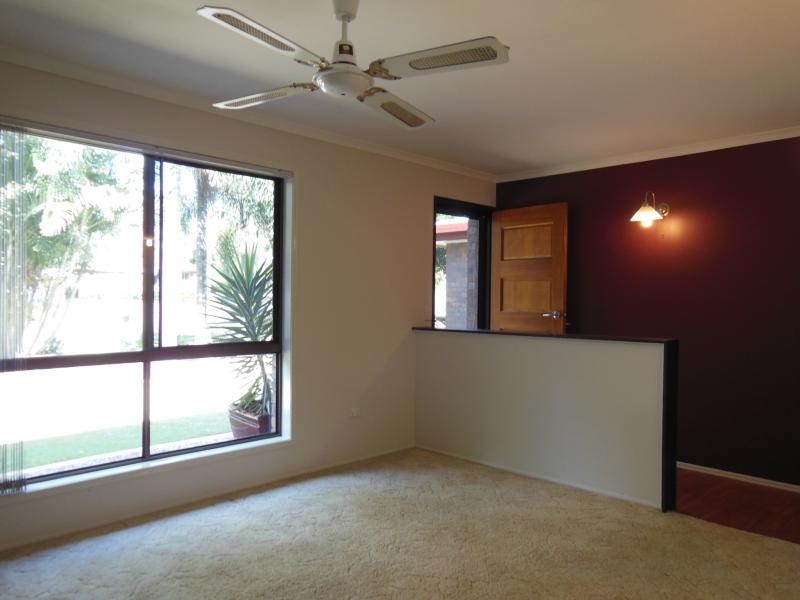 23 Tinworth St, Willowbank QLD 4306