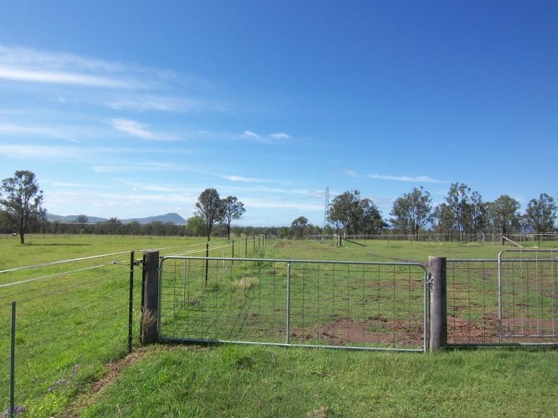 292 Kuss Rd, Lower Mount Walker QLD 4340
