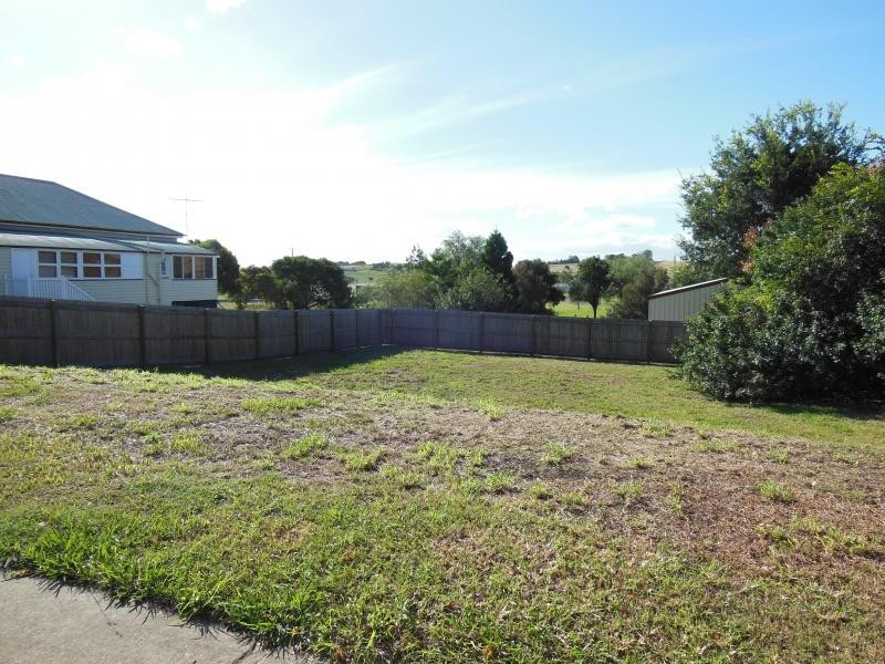 64 Edward Street, Kalbar QLD 4309