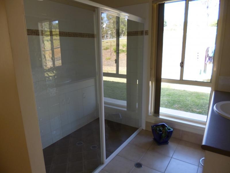 110 Harwoods Road, Walloon QLD 4306