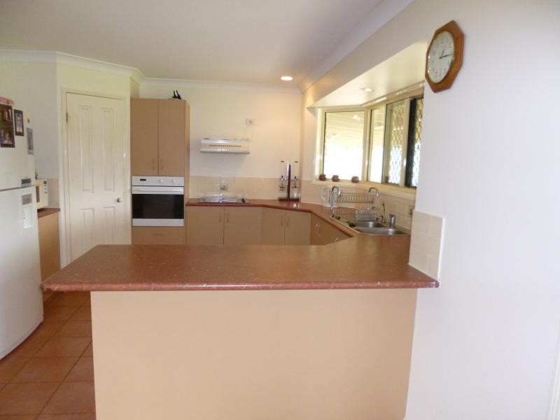 48 James Road, Pine Mountain QLD 4306