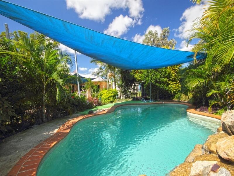 22 Ashleigh Ct, Walloon QLD 4306