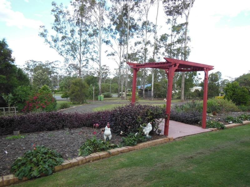 22 Ashleigh Ct, Walloon QLD 4306