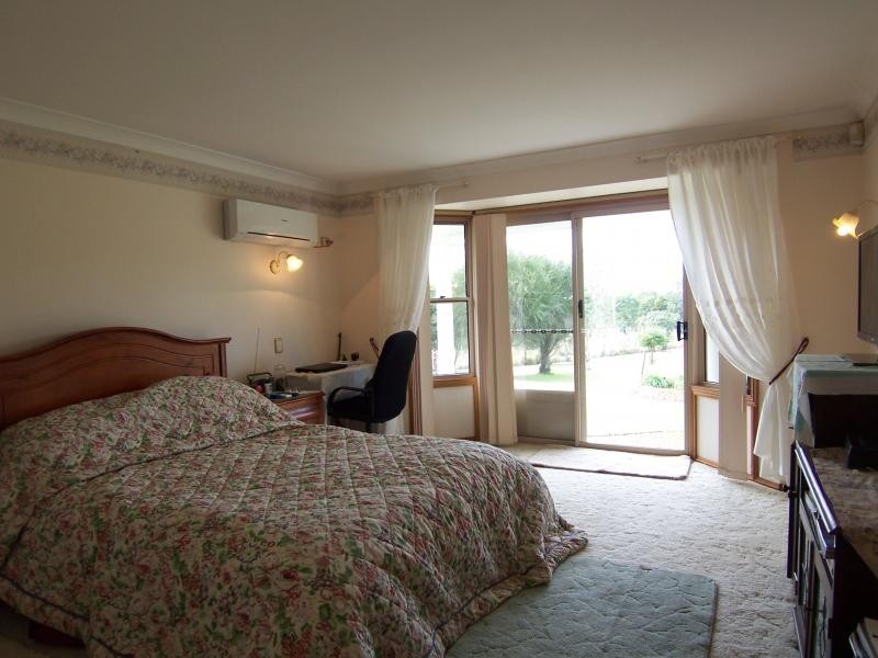 20 Claus Rd, Haigslea QLD 4306