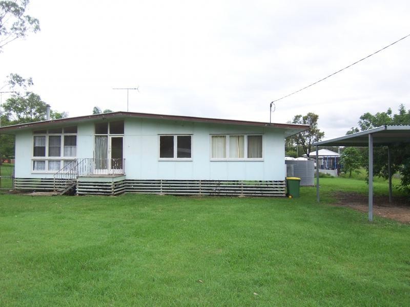 48 Symes St, Grandchester QLD 4340