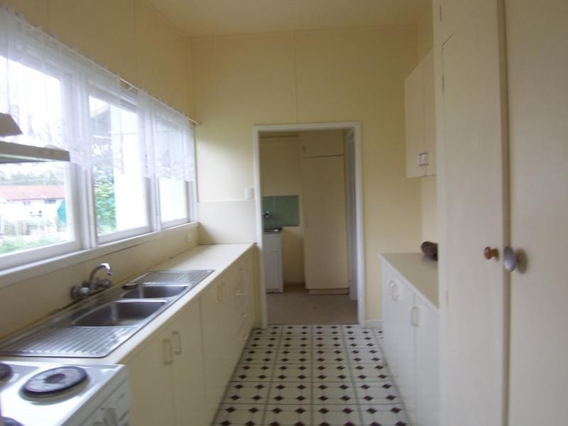48 Symes St, Grandchester QLD 4340