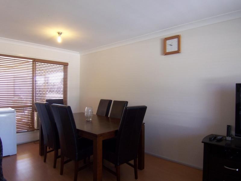 33 Dellvene Cr, Rosewood QLD 4340