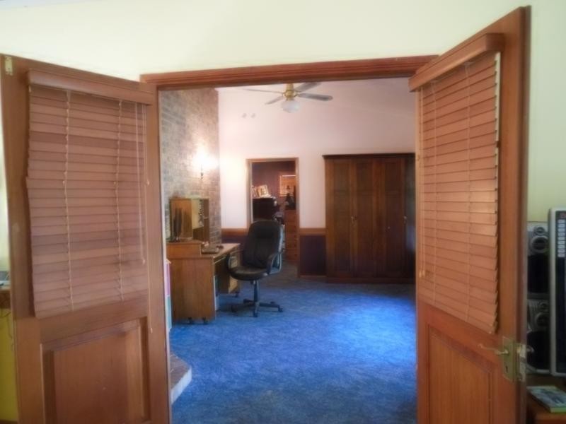 114 Bayley Road, Pine Mountain QLD 4306