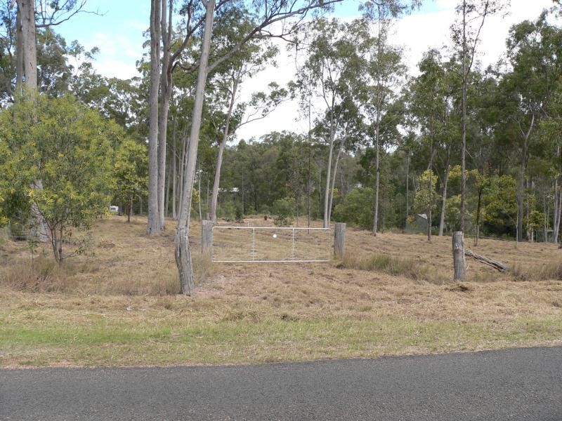 6 Sandpiper Dr, Regency Downs QLD 4341