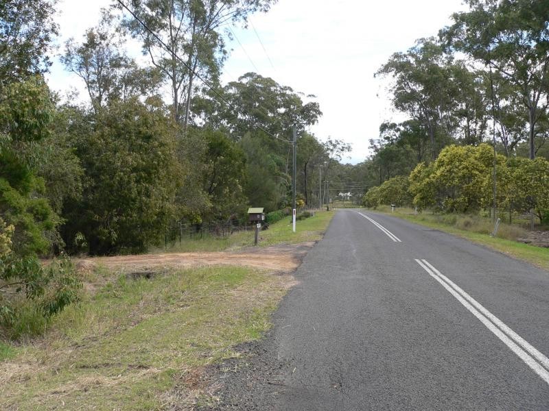 6 Sandpiper Dr, Regency Downs QLD 4341