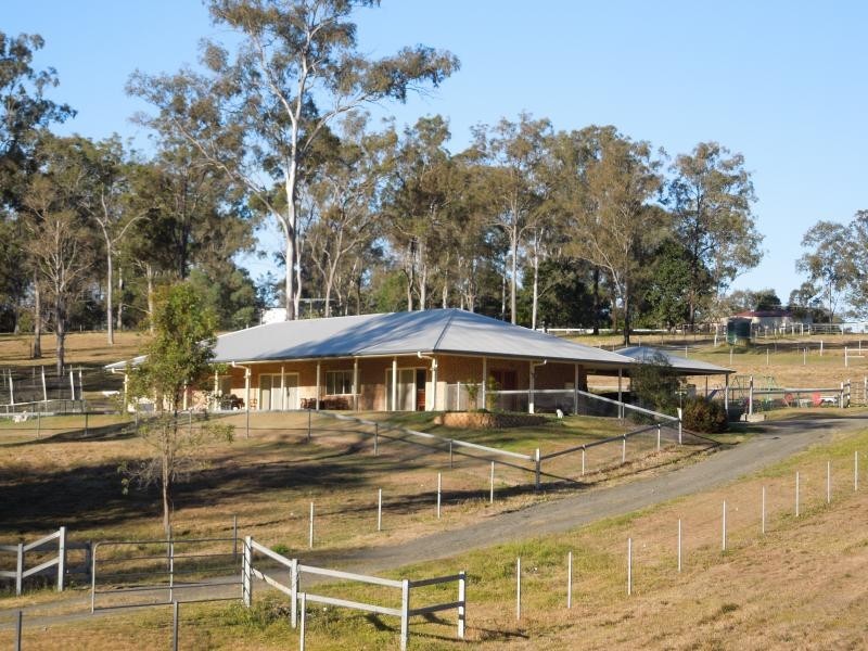 110 Harwoods Road, Walloon QLD 4306