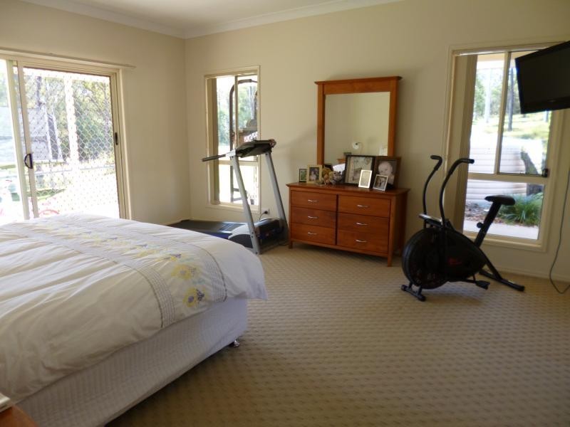 110 Harwoods Road, Walloon QLD 4306