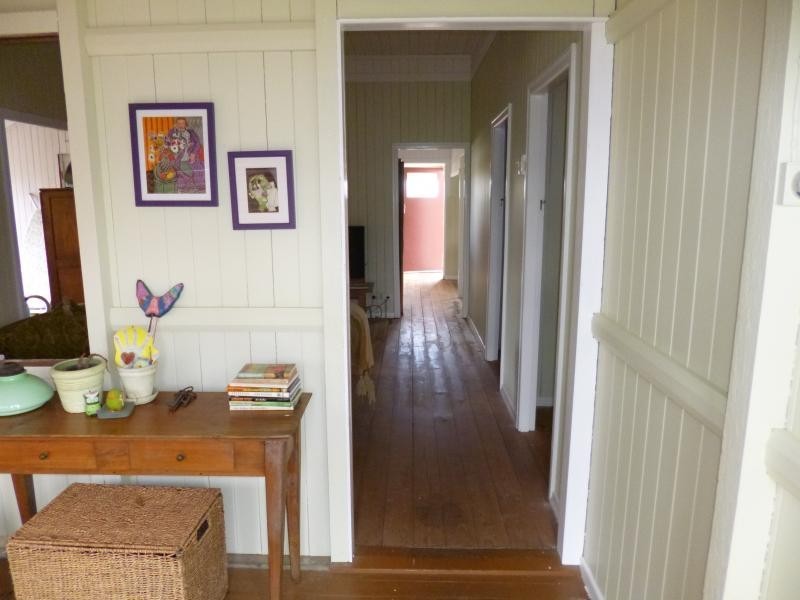 6 Walloon Road, Rosewood QLD 4340