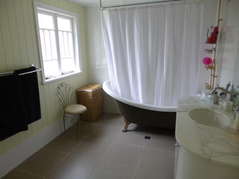 6 Walloon Road, Rosewood QLD 4340