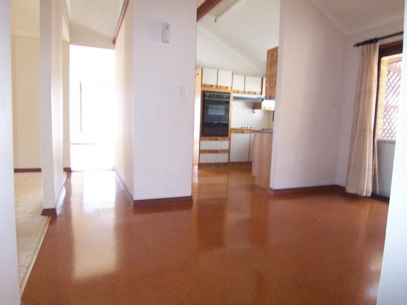 30 Queen Street, Walloon QLD 4306