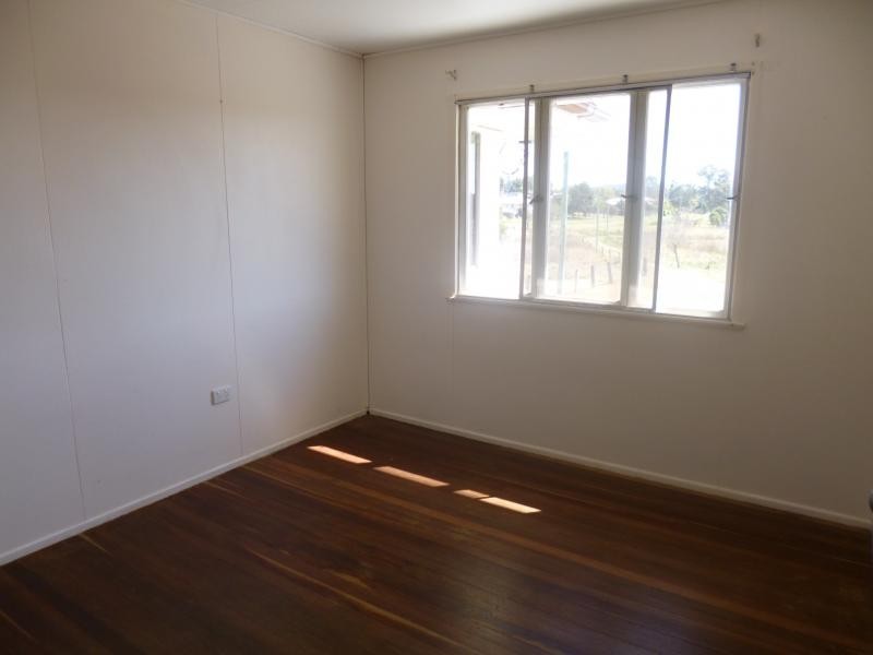 10  Edward Street, Marburg QLD 4346