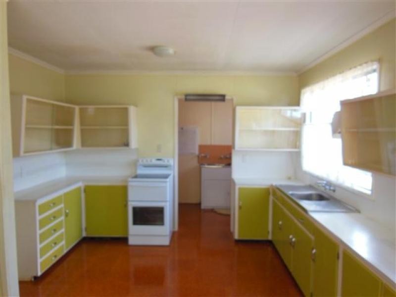 18 Golf Ave, Boonah QLD 4310