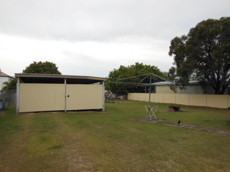 6 Yates St, Rosewood QLD 4340