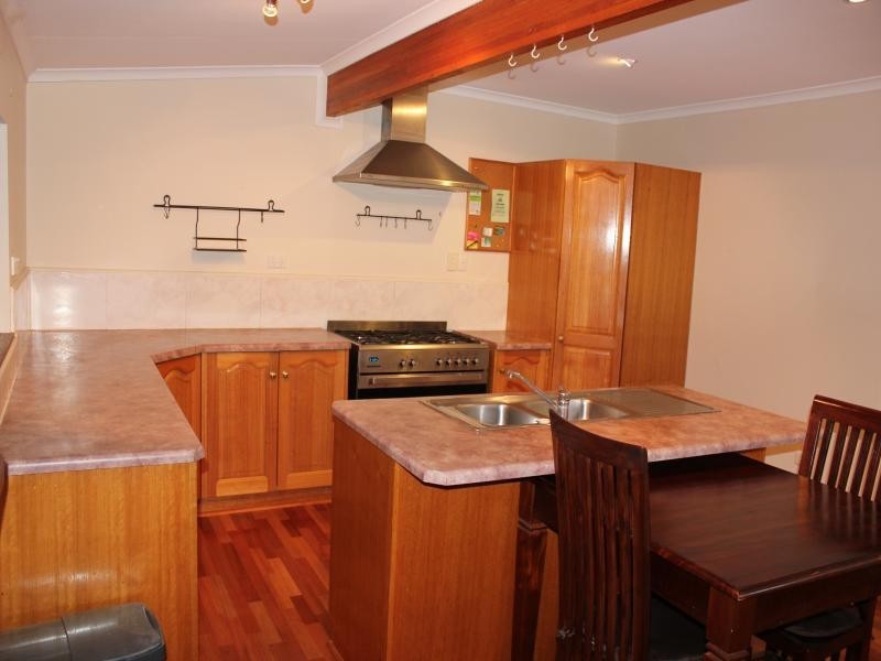 35-37 Owens St, Marburg QLD 4346