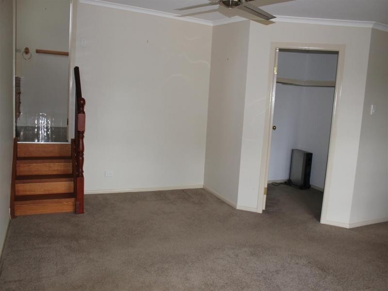 35-37 Owens St, Marburg QLD 4346