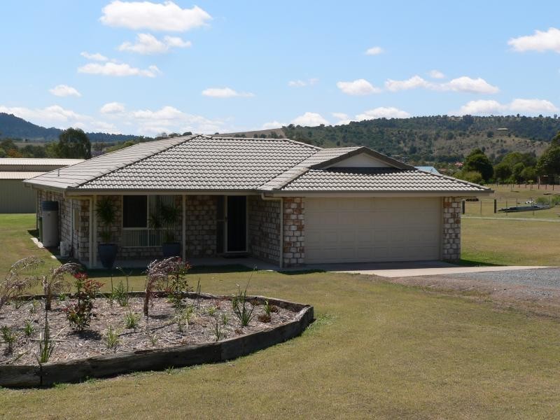 43 Rose Ave, Minden QLD 4311
