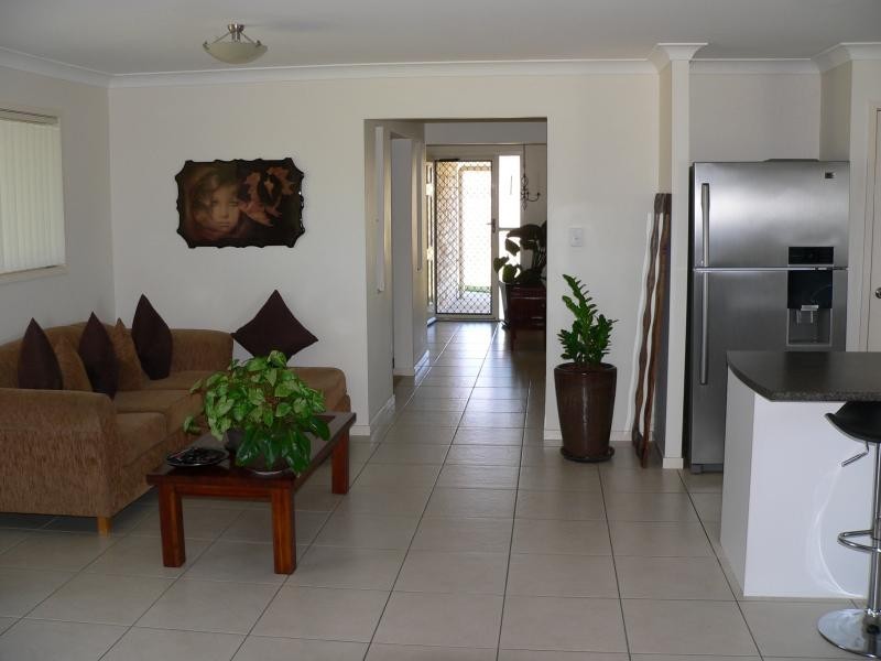 43 Rose Ave, Minden QLD 4311