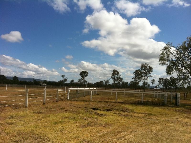 820 Rosewood Warrill View Rd, Lower Mount Walker QLD 4340