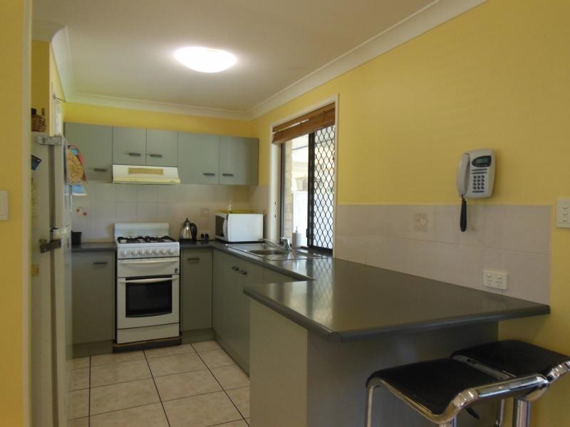 11 Honeysuckle Ct, Walloon QLD 4306