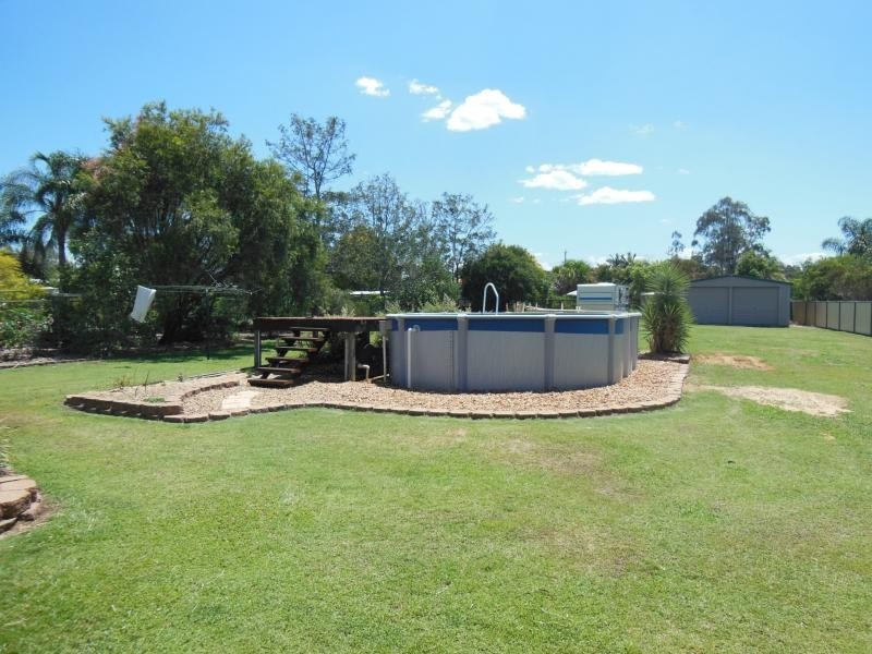 11 Honeysuckle Ct, Walloon QLD 4306