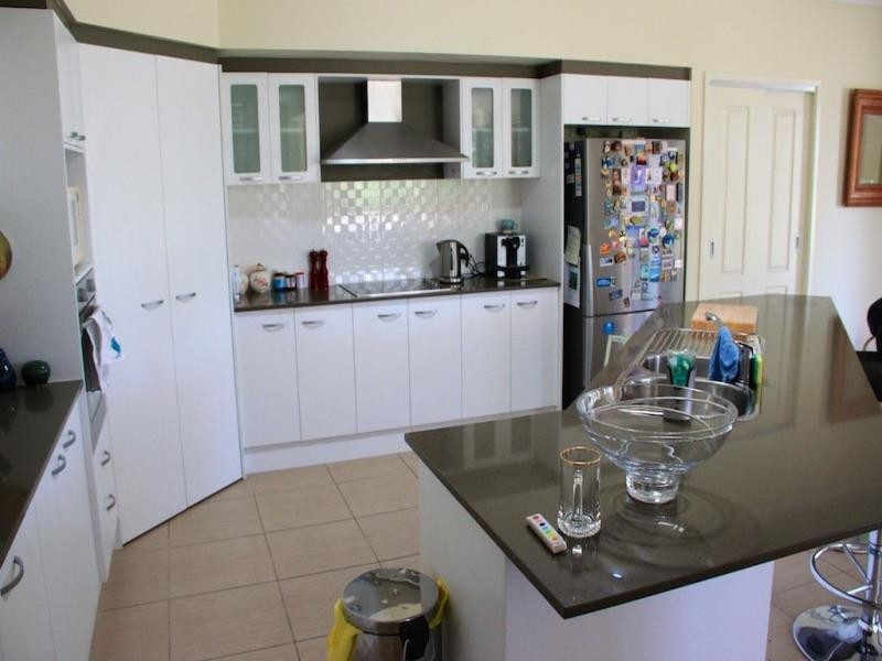12 R. Faulkners Rd, Thagoona QLD 4306