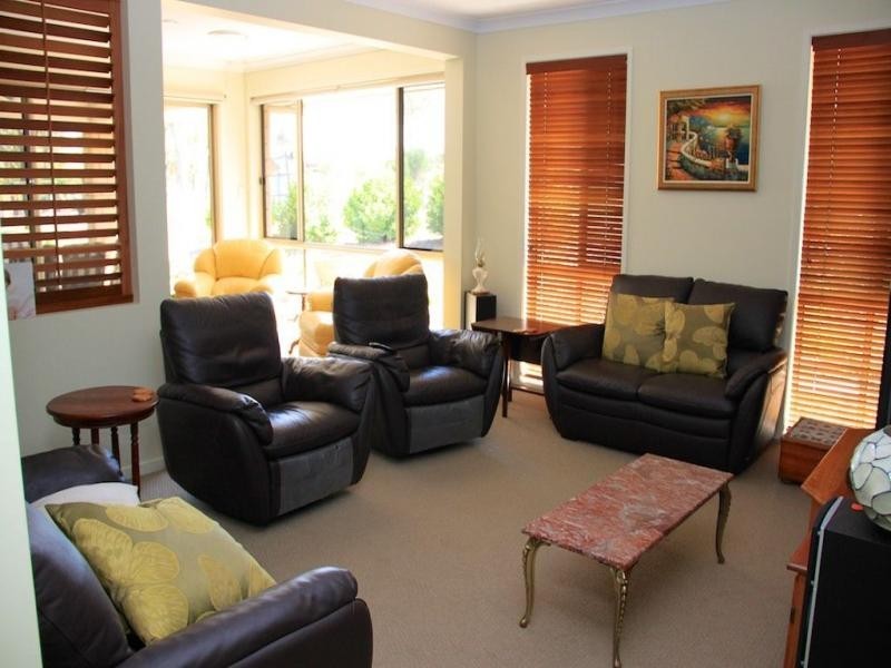 12 R. Faulkners Rd, Thagoona QLD 4306