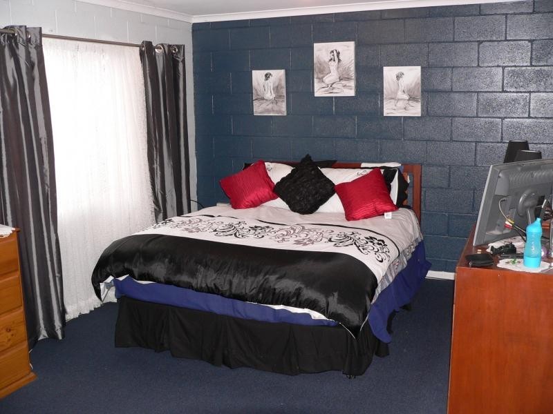 9 School Street, Rosewood QLD 4340