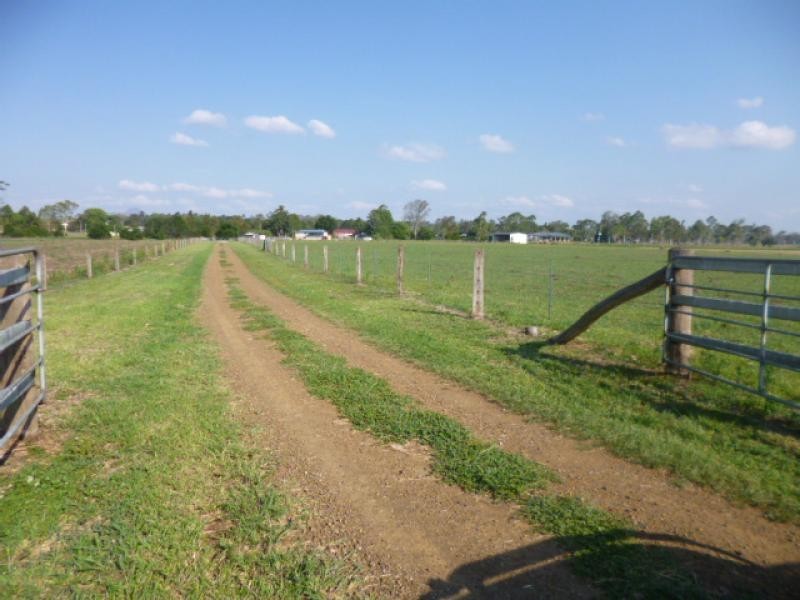 77 Alexander Lane, Harrisville QLD 4307