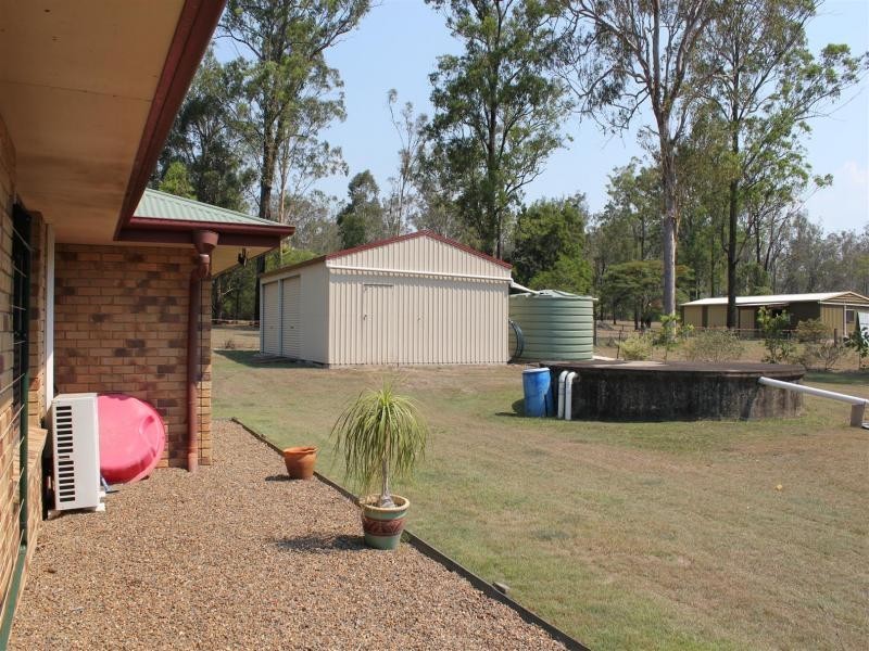 43 Durlik Rd, Pine Mountain QLD 4306