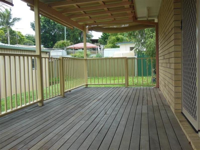 11 Railway Street, Walloon QLD 4306