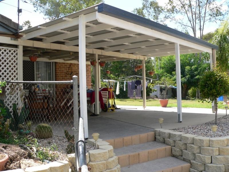 15 Brushbox Place, Walloon QLD 4306