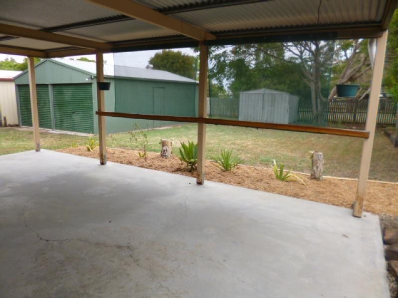 42 Dellvene Crescent, Rosewood QLD 4340