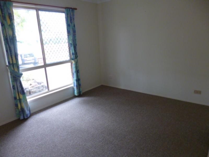 42 Dellvene Crescent, Rosewood QLD 4340