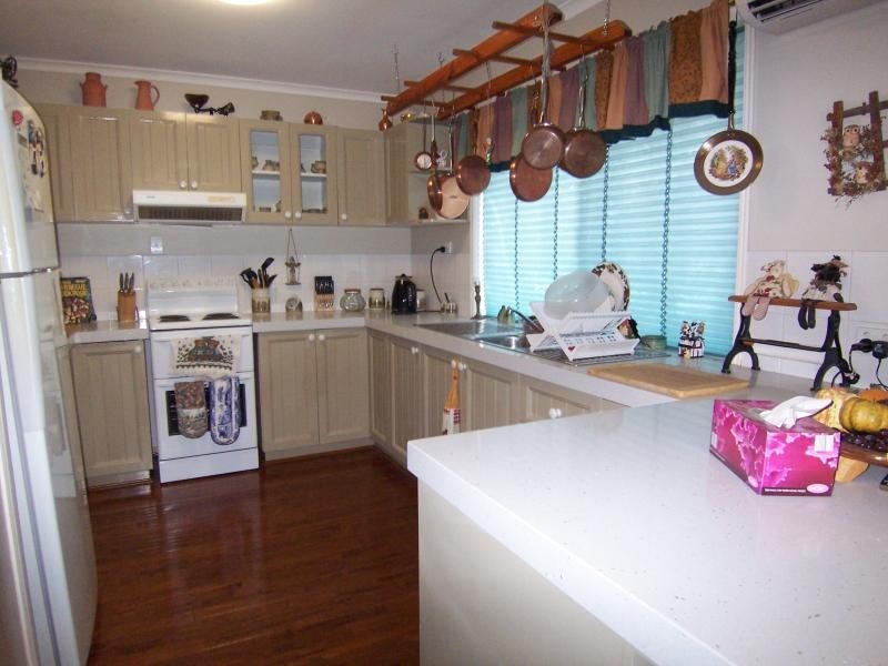 29 Flame Tree Court, Walloon QLD 4306