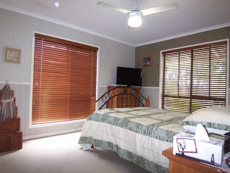 29 Flame Tree Court, Walloon QLD 4306
