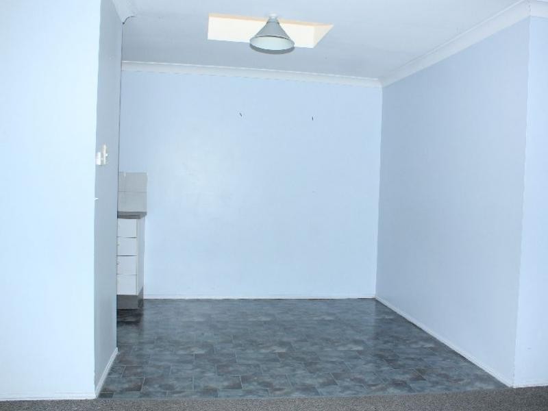 2/35 Bernadette Crs, Rosewood QLD 4340