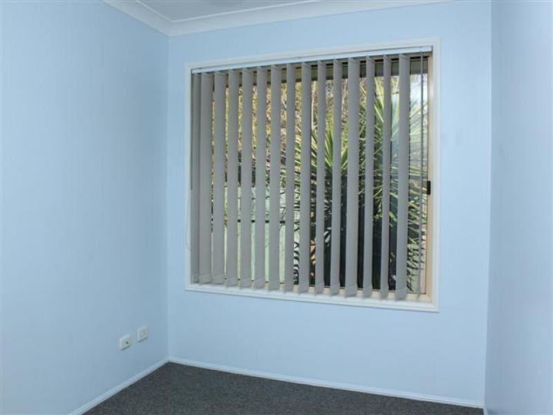 2/35 Bernadette Crs, Rosewood QLD 4340